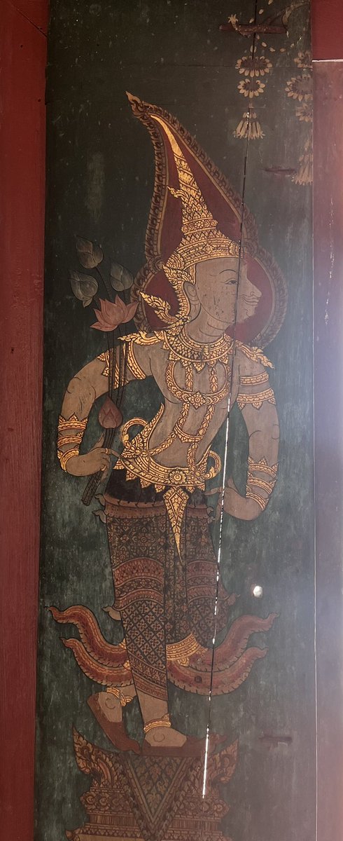 Xanten111's tweet image. Murals inside the 350 years old Wiharn at Wat Ban Nam Phueng nok. #Thailand #mural #temple
