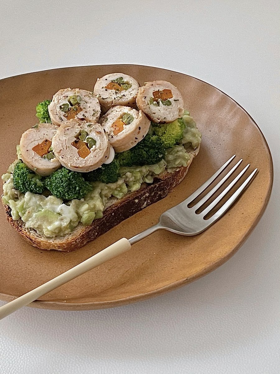 gee port tweet media