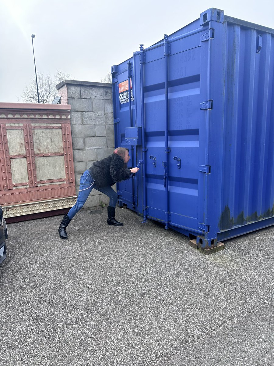 nuala 🐆✨ tweet media