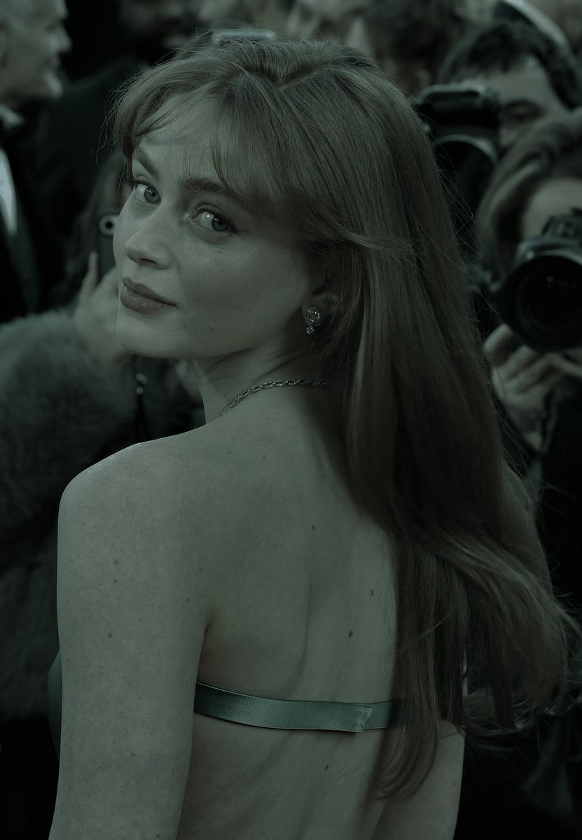  𝓹𝐫𝐞𝐭𝐭𝐲 p𝑟𝑒d𝑎𝑡𝑜𝑟 . tweet media