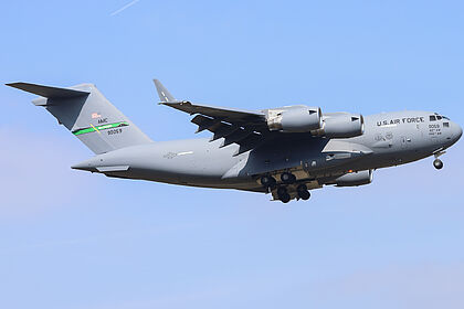 HIGH-VALUE ASSET DETECTED

P-8A Poseidon (Sub Hunter)
Formidable maritime patrol and anti-submarine warfare aircraft operating in the Western Pacific.

Tracked over Western Pacific at 32000ft, heading SW. Likely tracking or engaging hostile submarine forces in the region.

Threat