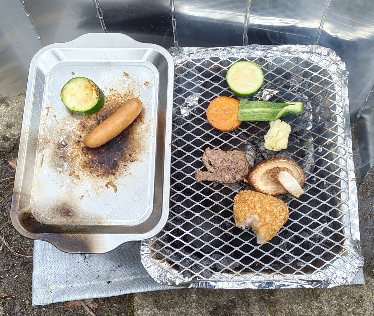 ボマーン tweet media