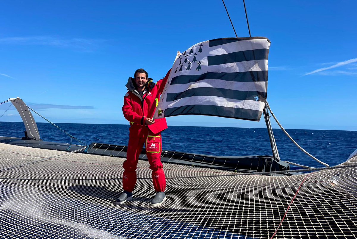 Philippe Eliès tweet media