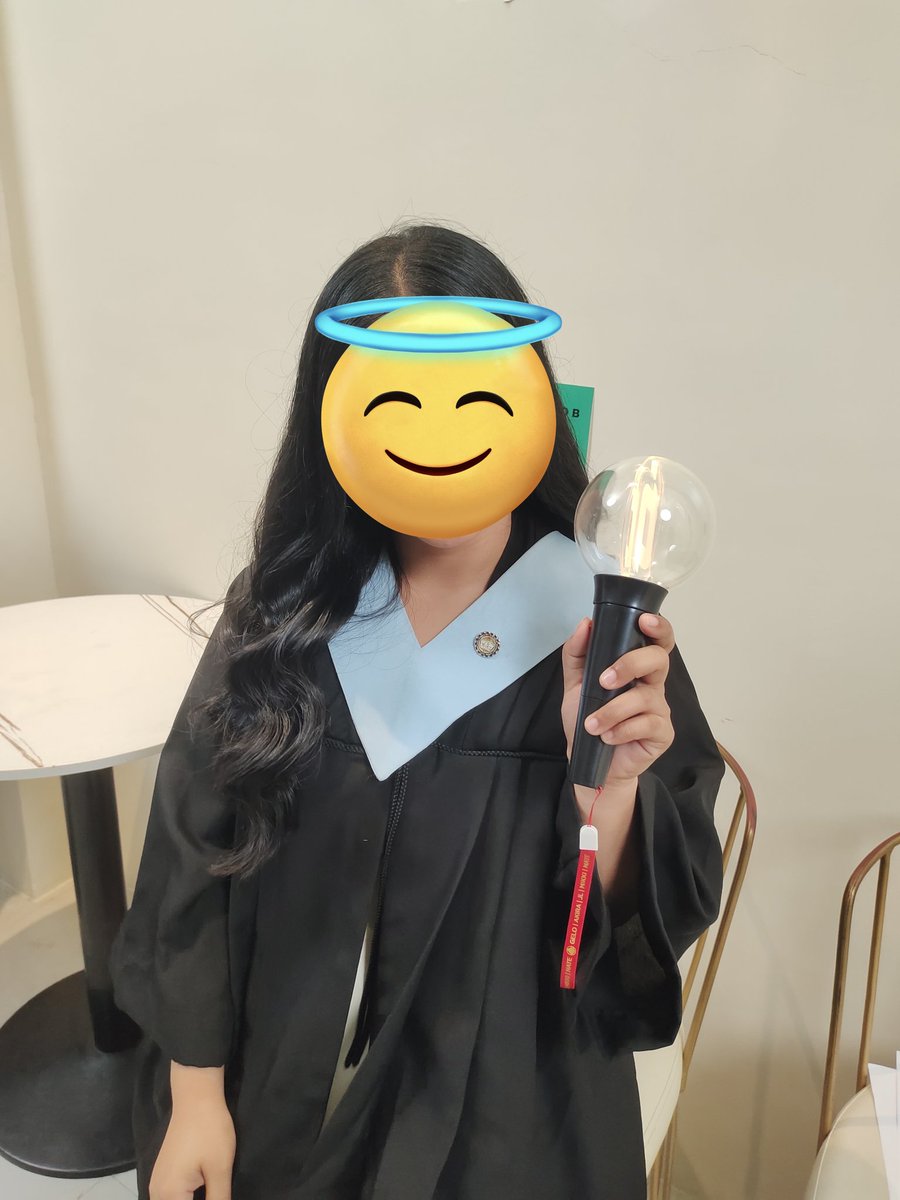 Teaser lang Muna with the lightstick of <a href="/bgyo_ph/">BGYO_PH</a>  hehe🥹🫶