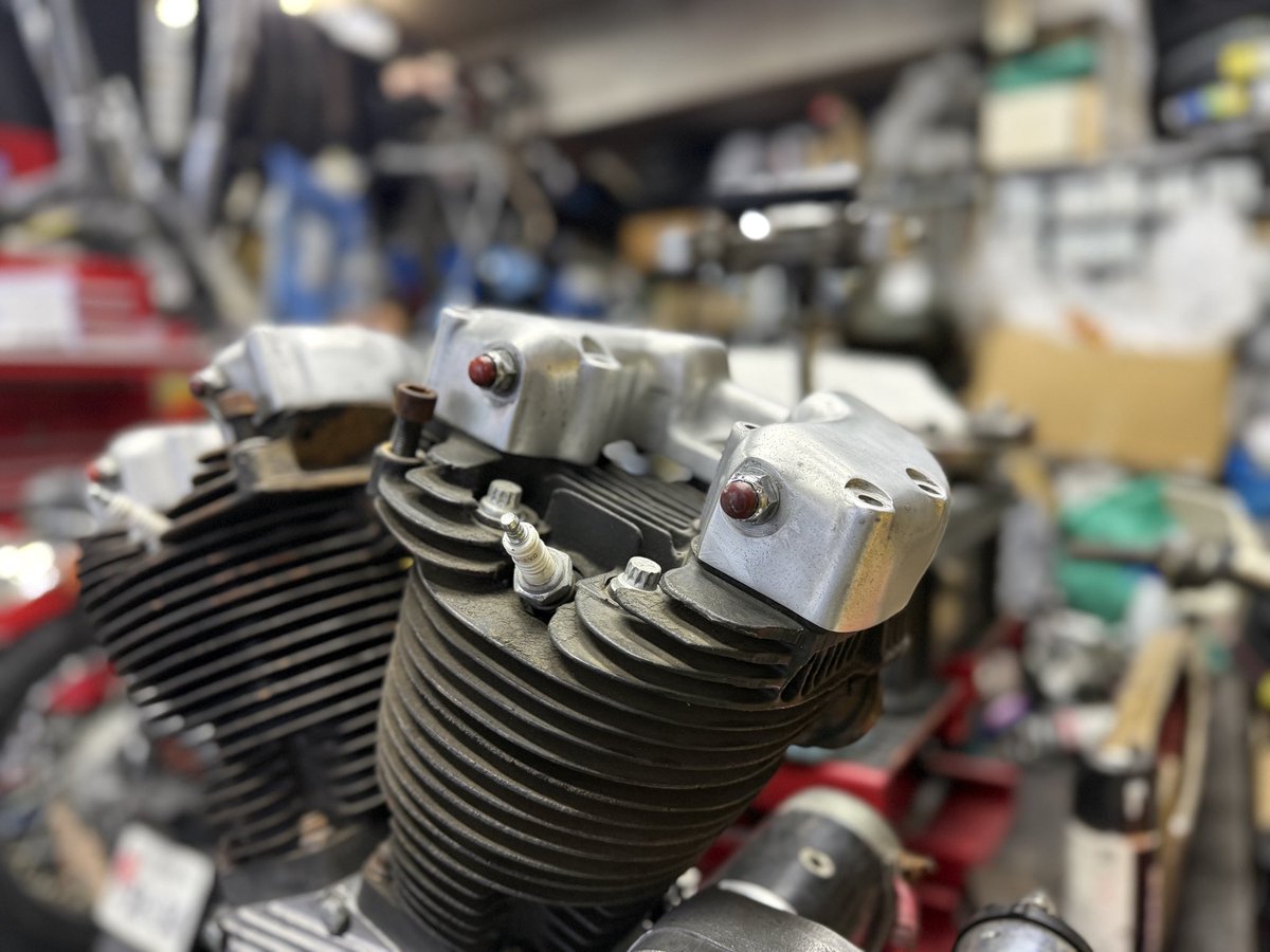 step16branch tweet media