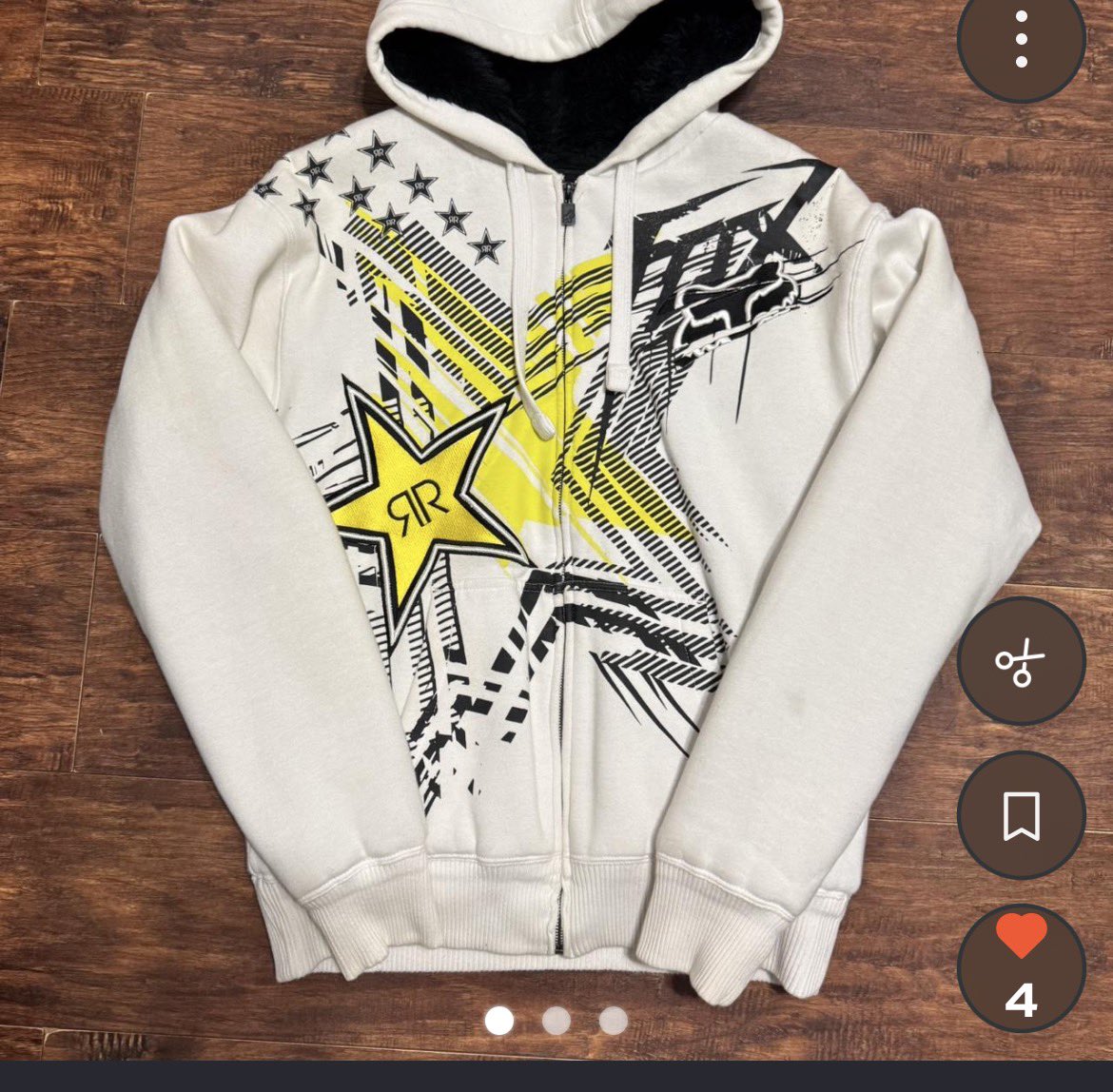 ghostxbean's tweet photo. i lowkey miss these types of #foxracing jackets and wish they’d make a comeback. they were so plush and warm🥹 https://t.co/zIcABc17xk