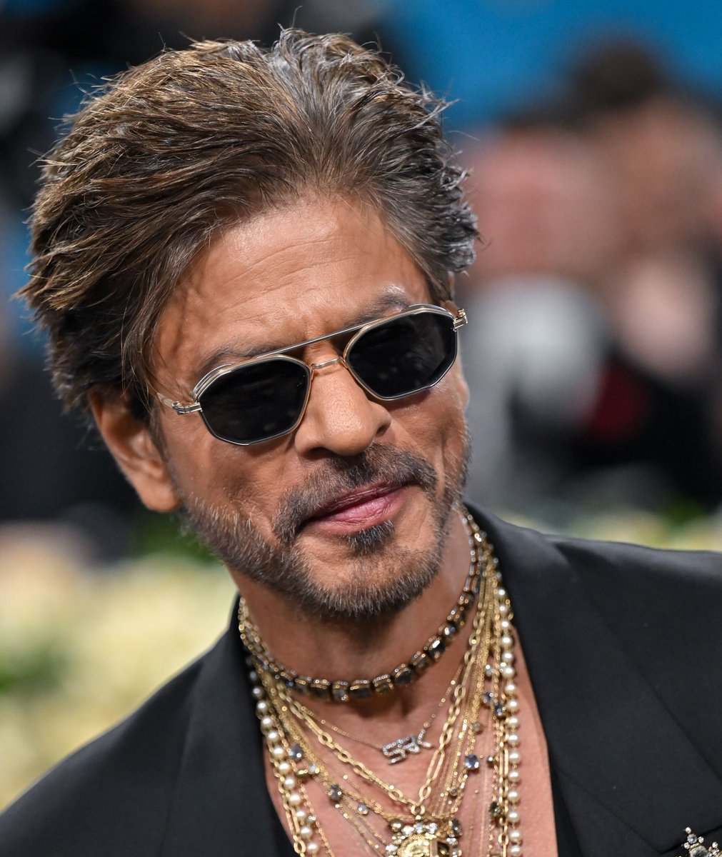 KING 👑                              K.I.N.G 🤡