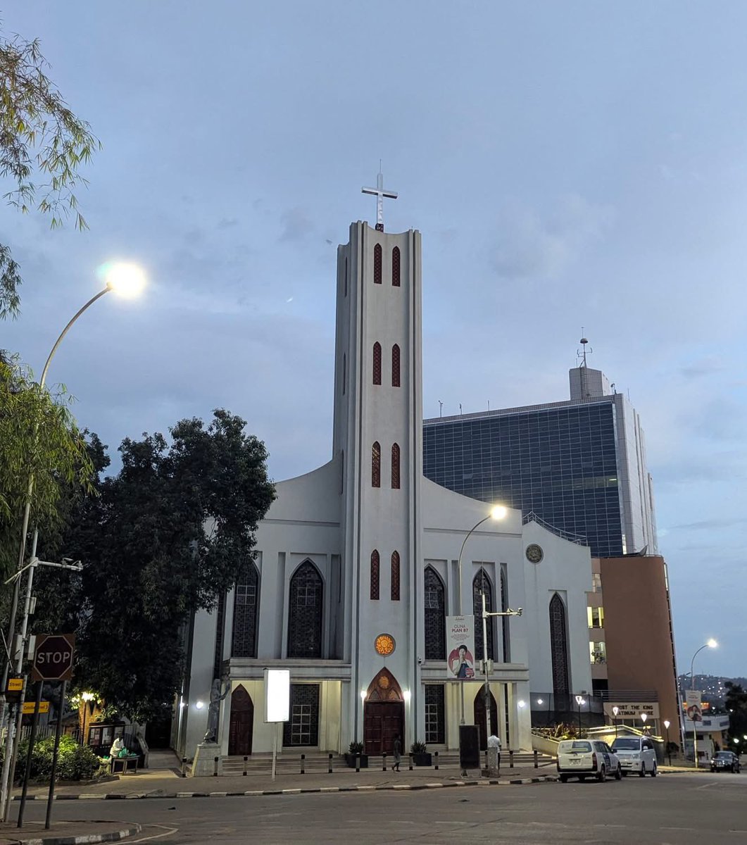 Mwami lu tweet media