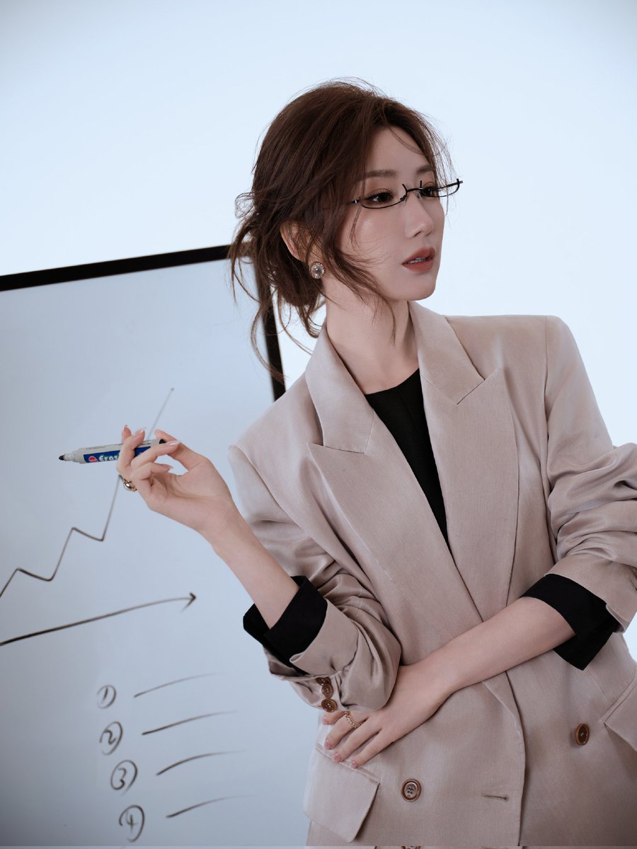 车牌小阿姨 tweet media