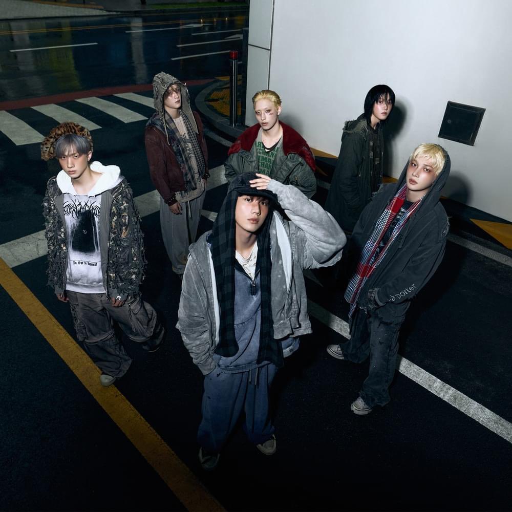 Pop Crave tweet media