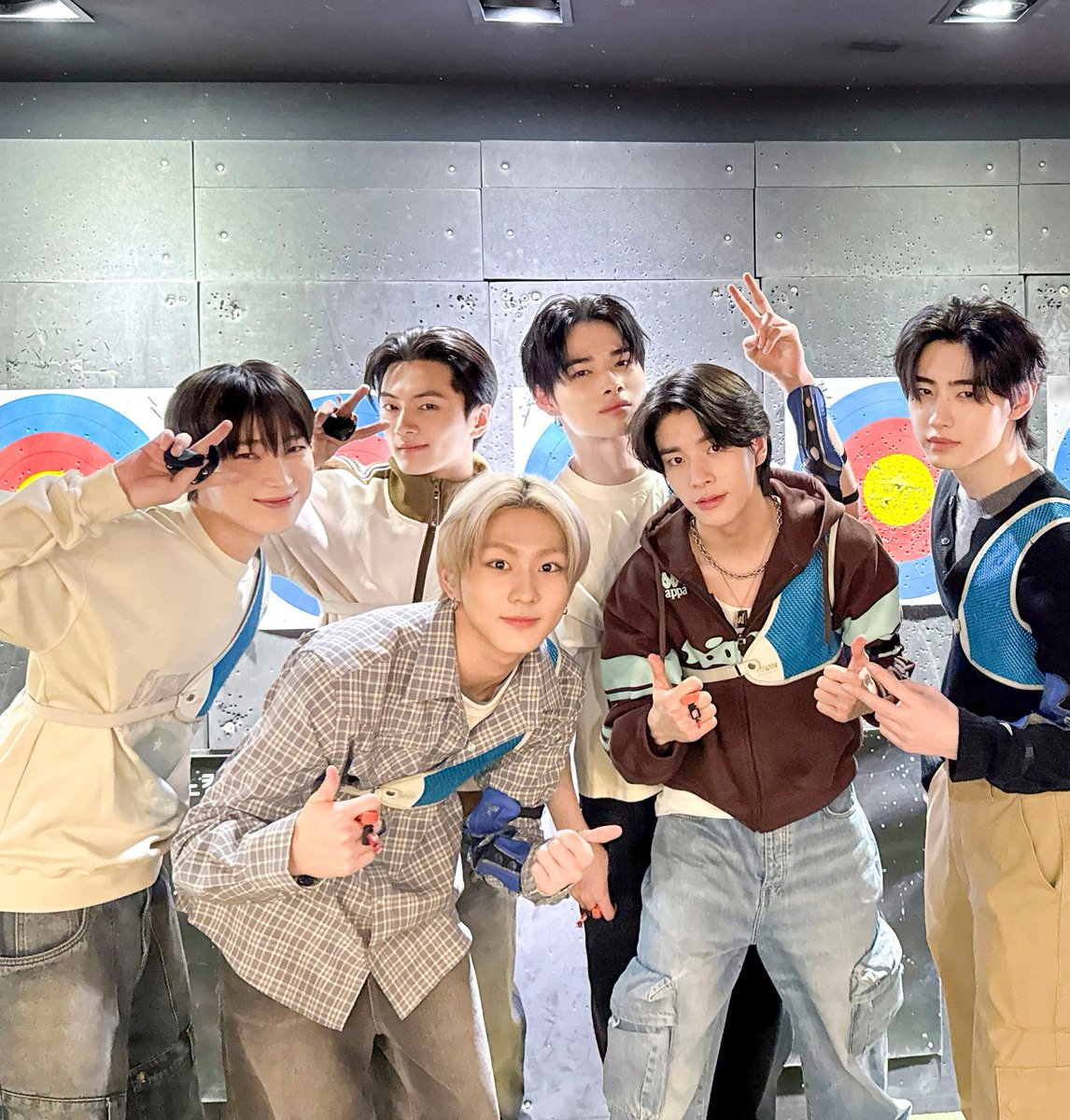 ɜ)⁠♡⁠(⁠ε tweet media