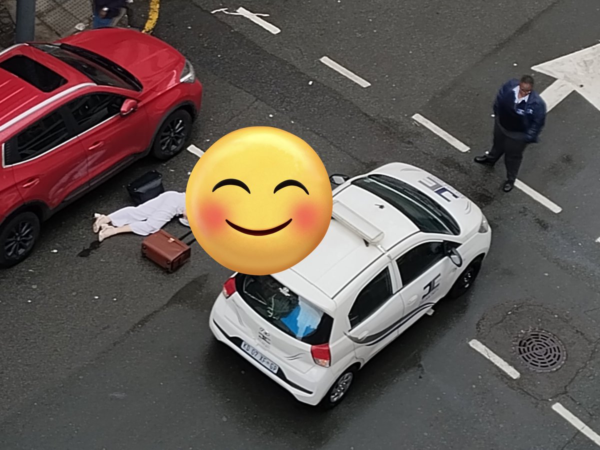 Ezakhe buyela tweet media