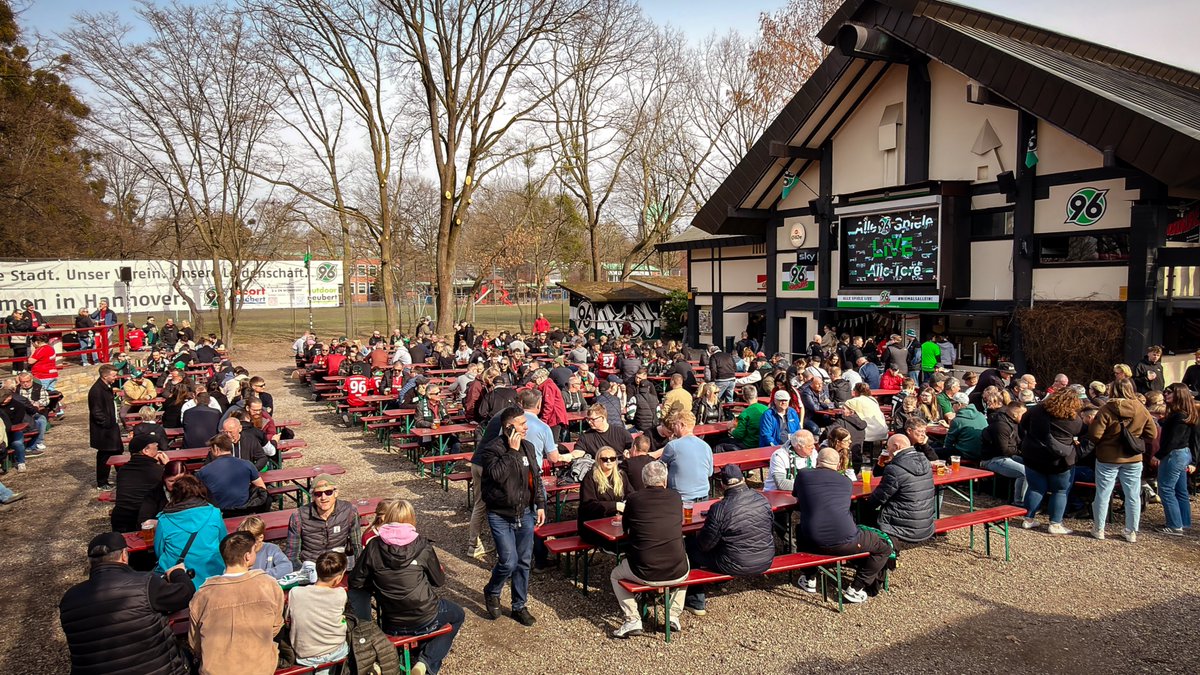 Groundhopping Tours tweet media