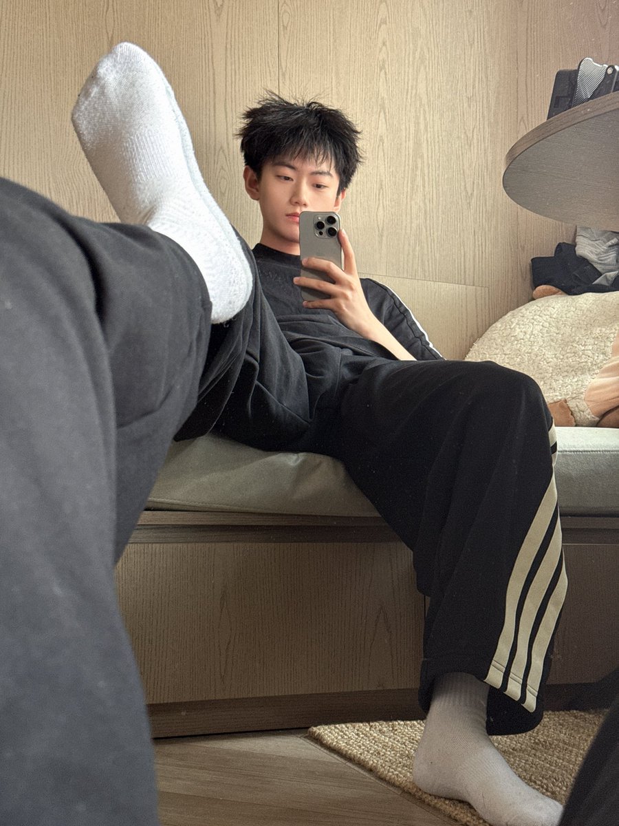 yuqiuzzz's tweet photo. 过来贡 https://t.co/N2XCTUMZxm
