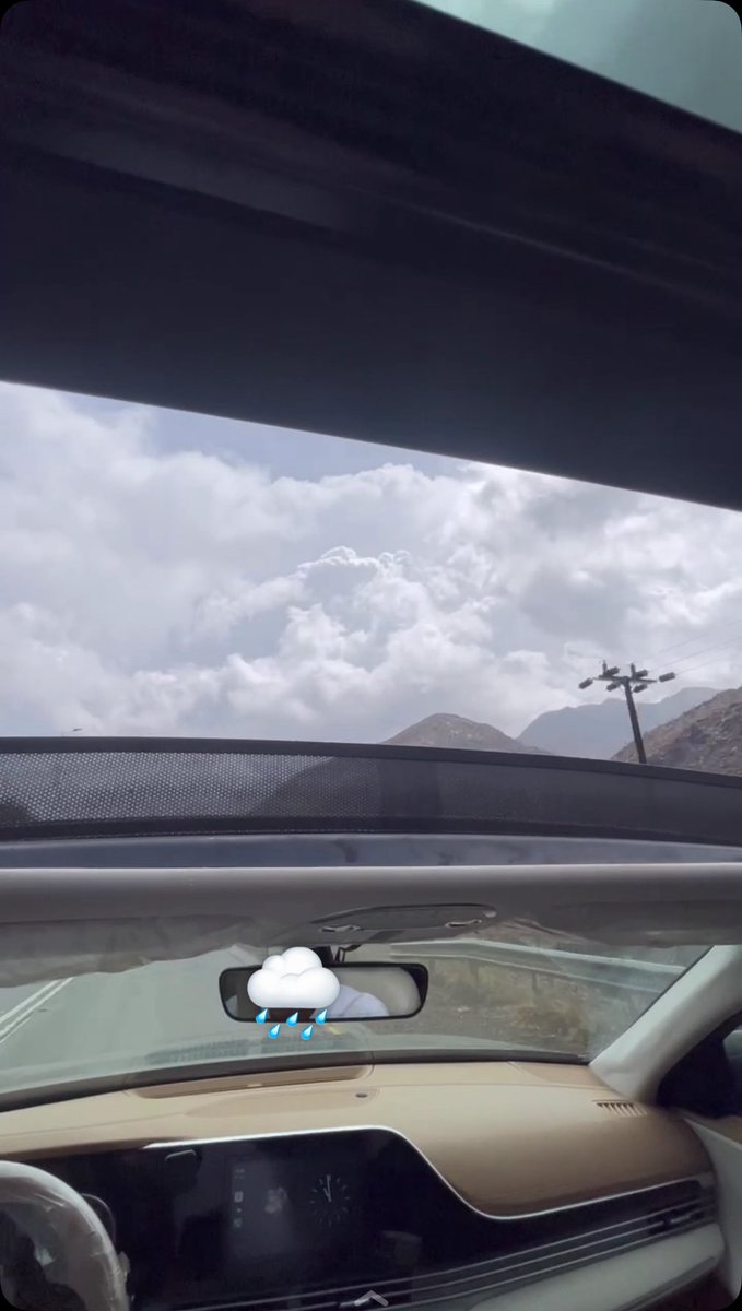 ビーブ tweet media