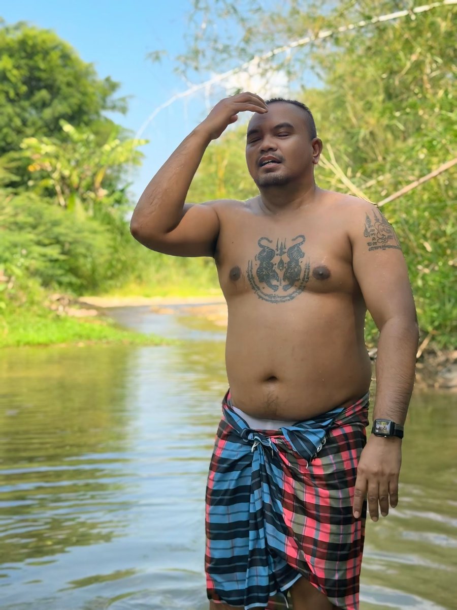 หมีชนบท tweet media