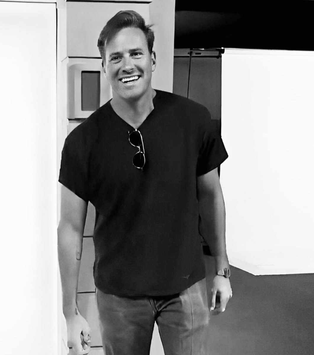 choupistick's tweet photo. It’s Armieday !
And we miss him just like every other day of the week 💙

#ArmieHammer #SupportArmieHammer https://t.co/GLgkbiUpjn