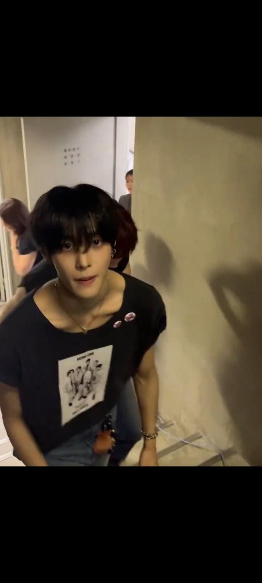 삐니 얼굴 tweet media