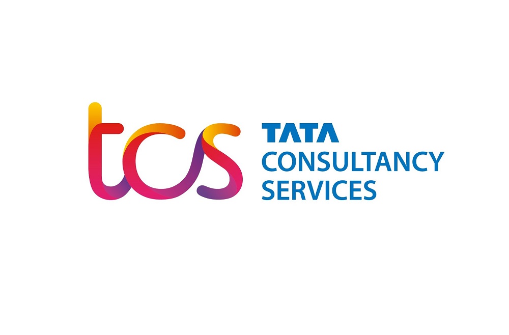 PCFORMAT tweet media