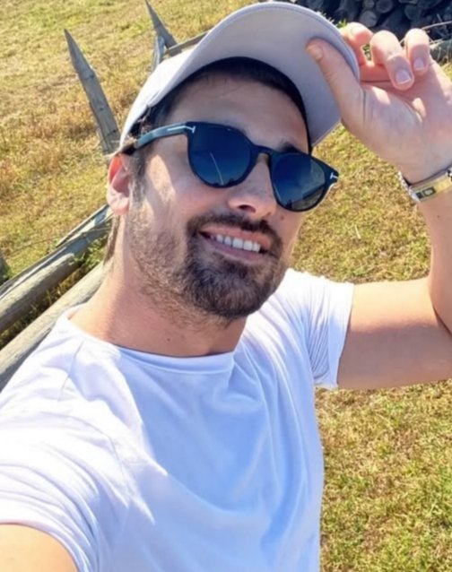 Çok yakışıklı 🫠❤️ 

#AlpNavruz