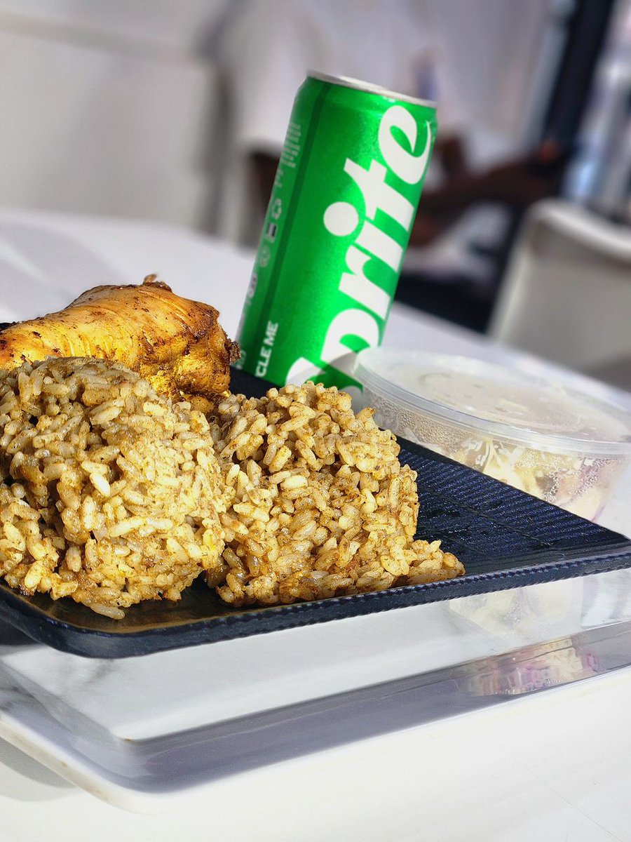 DAILYCRISPSfix's tweet photo. Week wey go sweet na from Monday you go know 
Available as seen in photos 
#dailycrips 
#FoodSpot 
#Calabar https://t.co/wieY1VCIo5