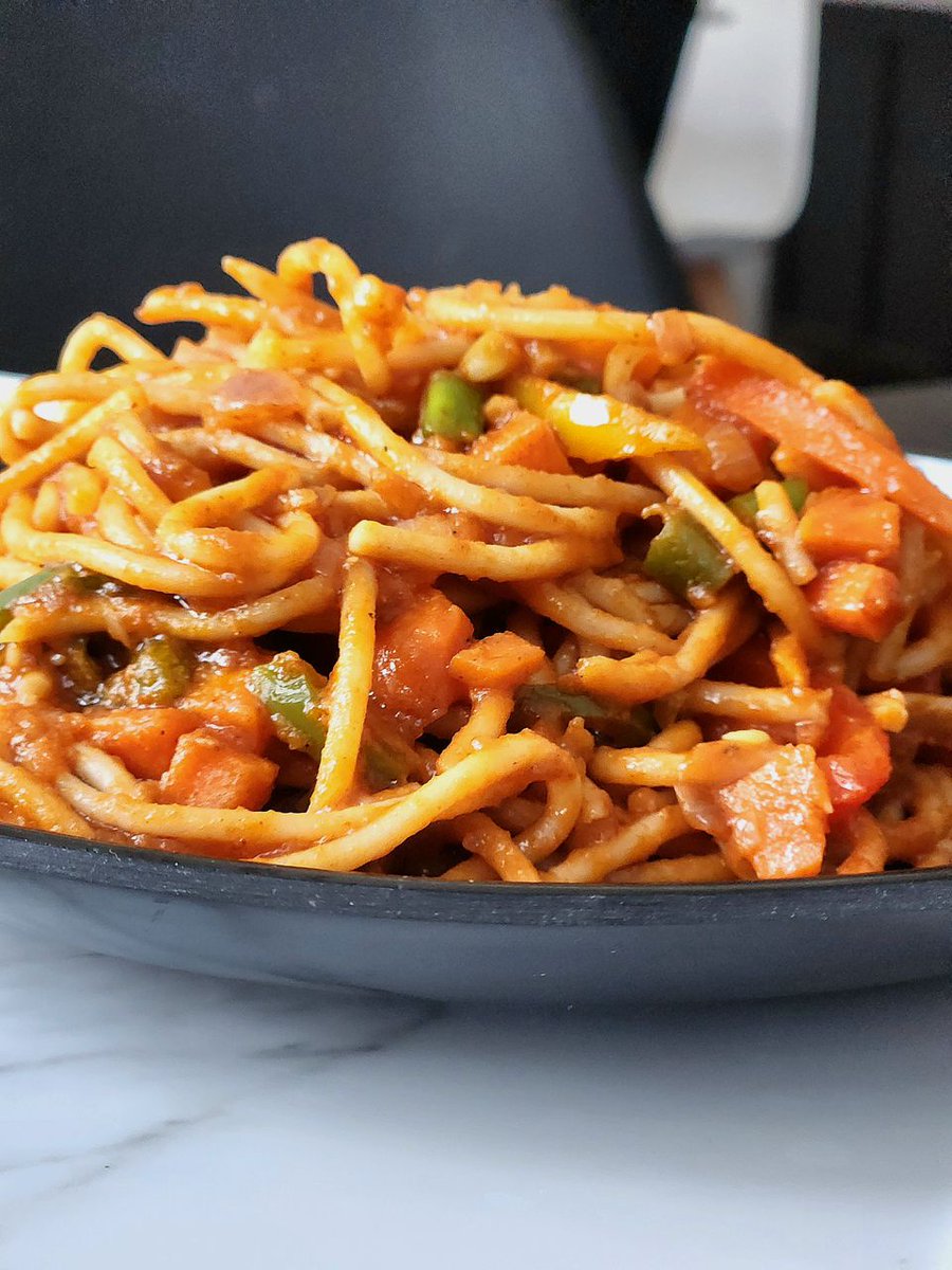 DAILYCRISPSfix's tweet photo. Week wey go sweet na from Monday you go know 
Available as seen in photos 
#dailycrips 
#FoodSpot 
#Calabar https://t.co/wieY1VCIo5