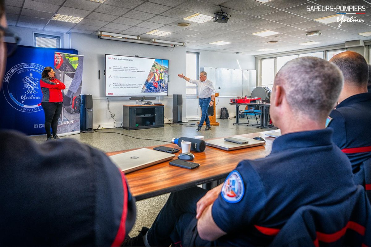 pompiers78 tweet media