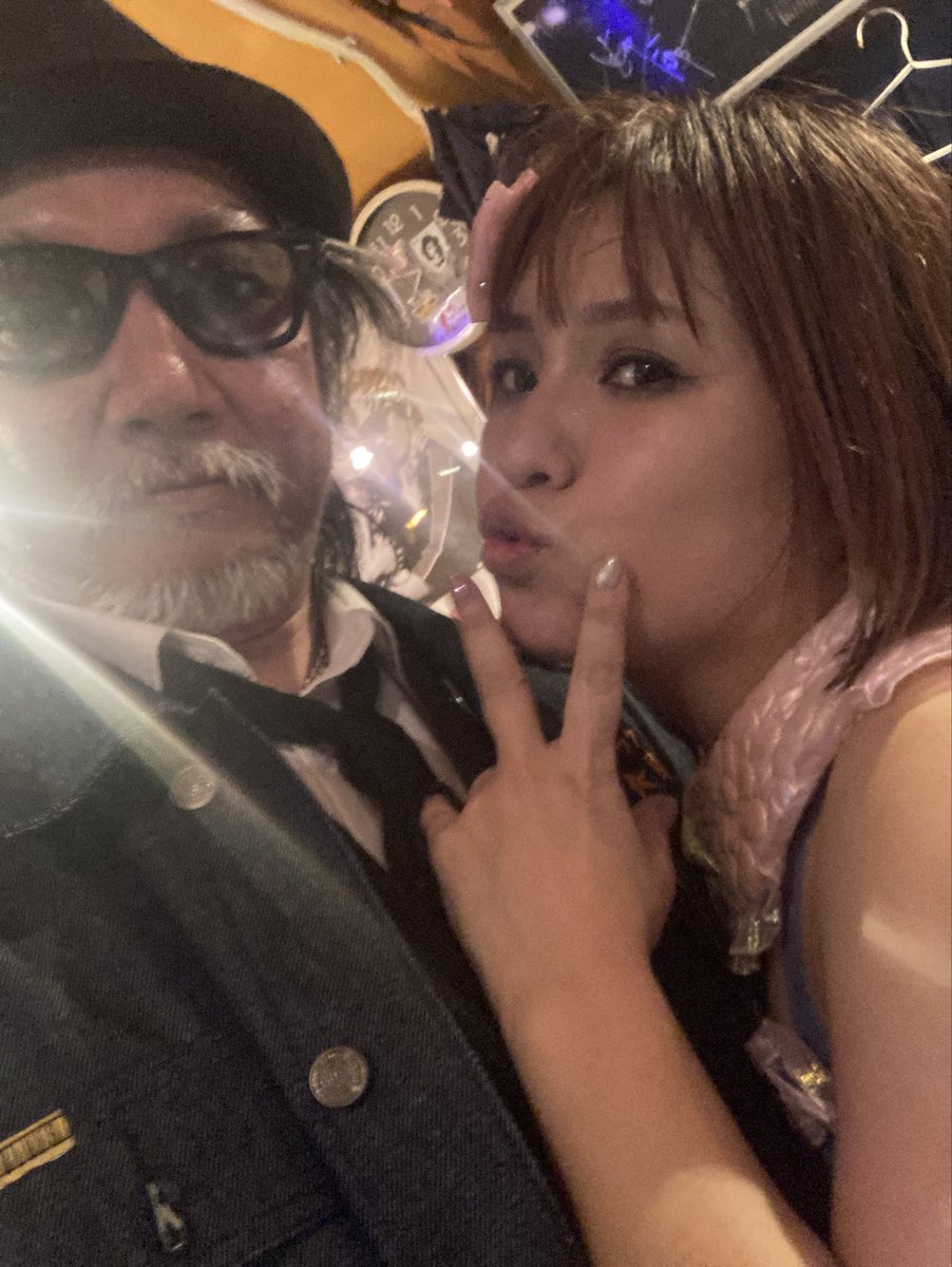 愚☆図 tweet media