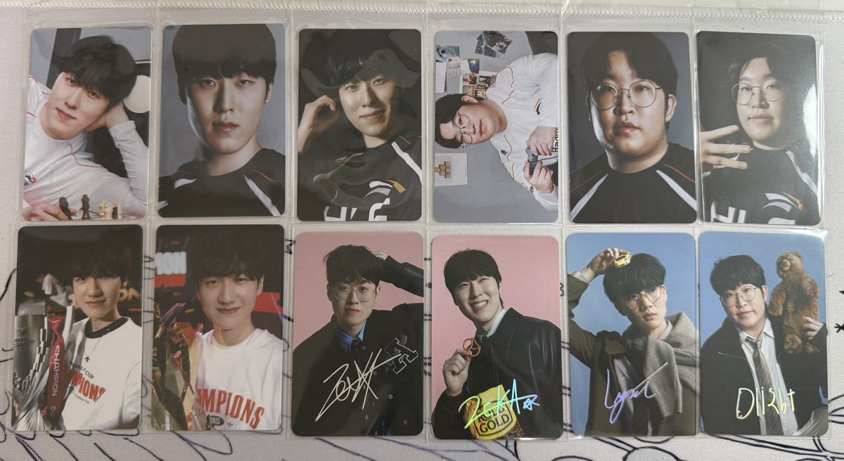 tjehdeo's tweet photo. LCK 한화생명 젠지 브리온 등등 포토카드 양도합니다.

급처해야해서 가격 최대한 맞춰드립니다!!
https://t.co/iHNnsUDM88

한생 젠지 제피제바딜 도피제바딜 기캐쵸페리 제우스 피넛 제카 바이퍼 딜라이트 기인 캐니언 쵸비 페이즈 리헨즈 라스칼 모건 함박 클로저 하이프 불 폴루 두두 웨이 포카 https://t.co/jUZyqTq7wY