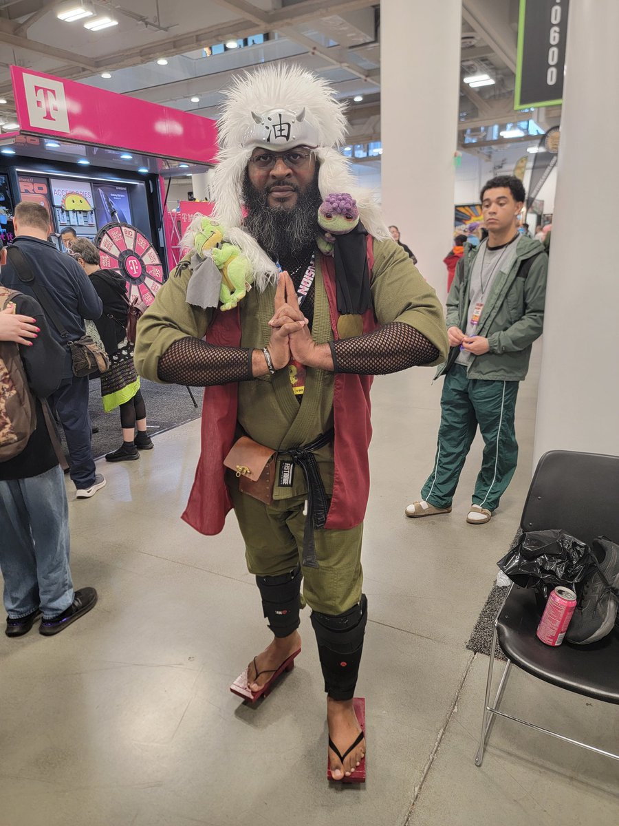 killmonger52's tweet photo. #ECCC26 https://t.co/8oQF23vR3i