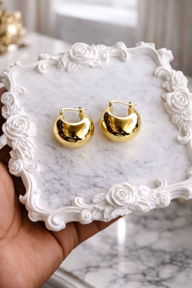 BlackLuna tweet media