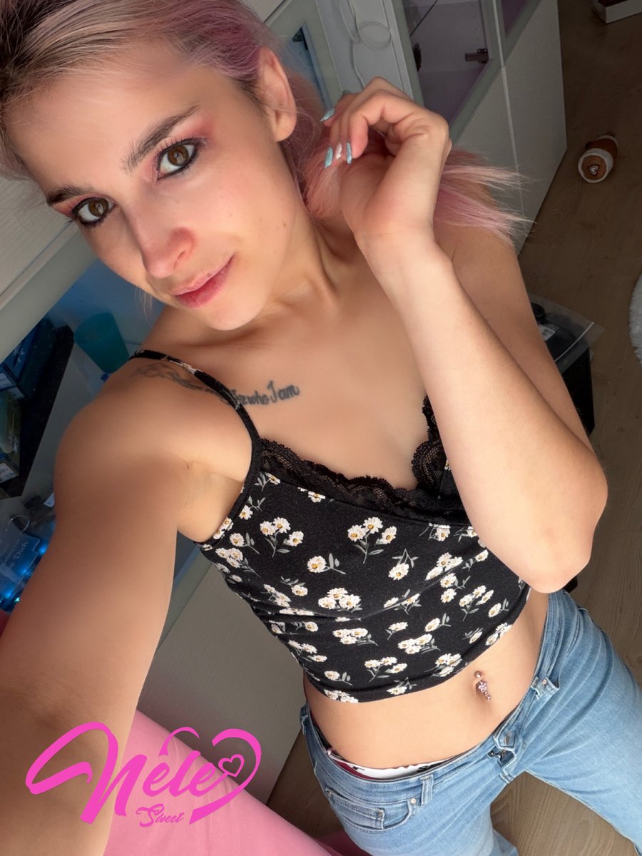 NeleSweet1's tweet image. Neuer Montag, neue Energie ☀️✨“
#MondayMood #NewWeek #SelfieTime #GoodVibes #FreshStart