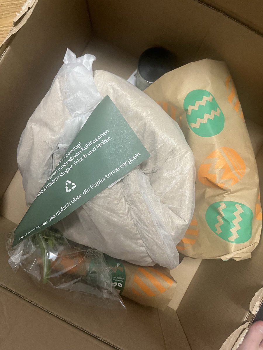 yulifang_de's tweet photo. HelloFresh in Germany is well and freshly packaged ☺️

Feels like the 盒马生鲜 in China https://t.co/MJA9WZonmt