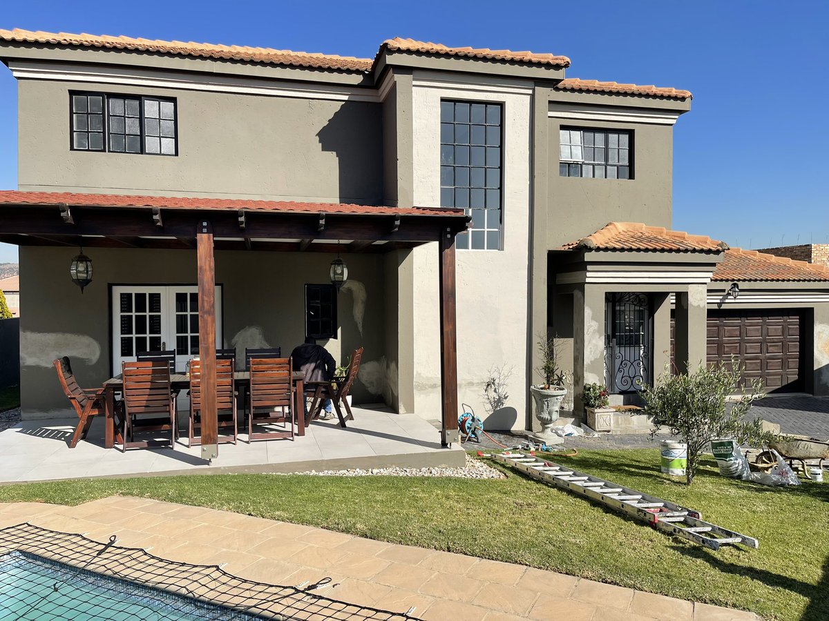 SPLASHED tweet media