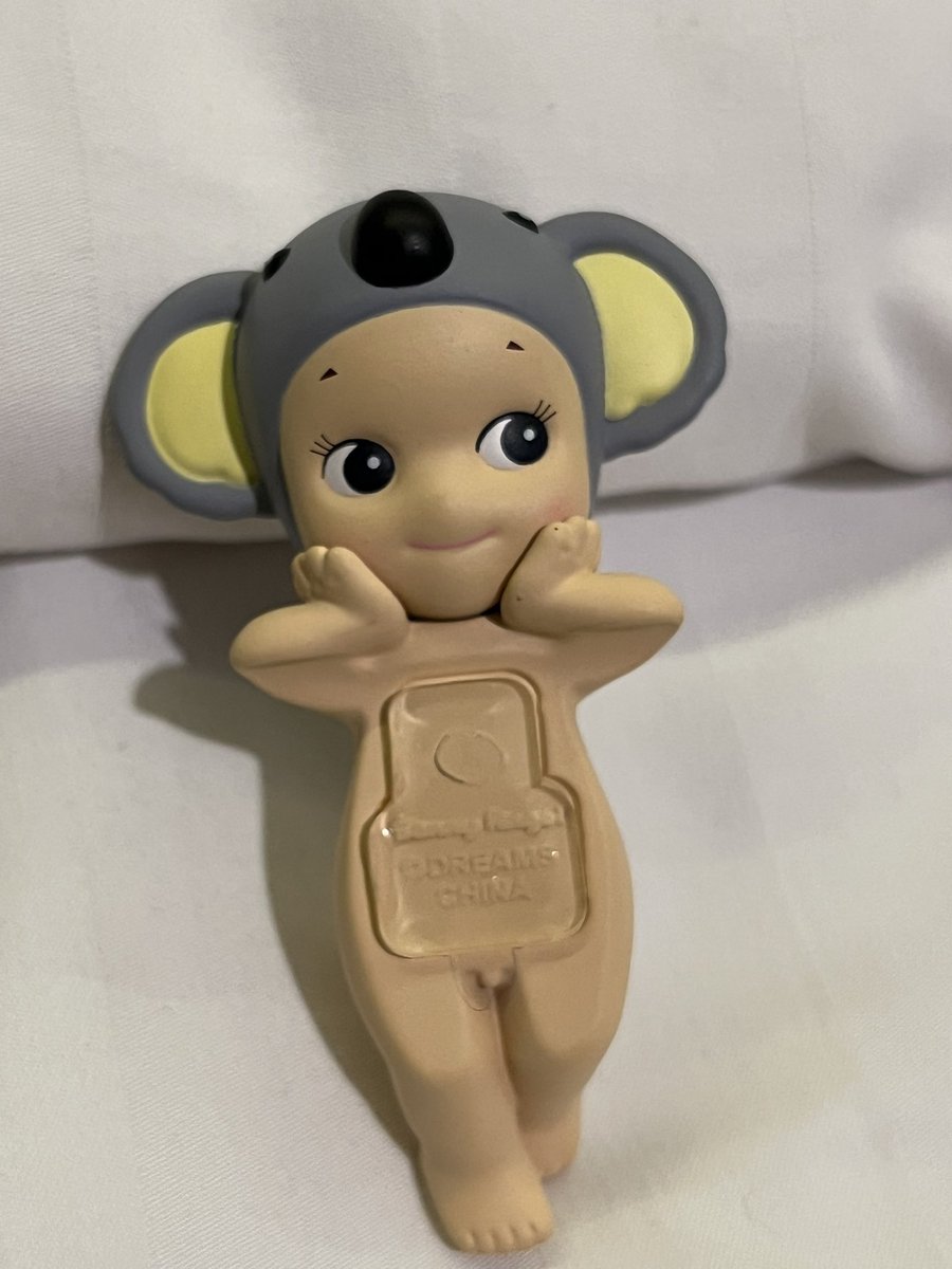 urmyhighzz's tweet photo. WTS SONNY ANGEL HIPPERS KOALA
baru banget unbox
130k ajaa (beli 179k)
foil masih ada✅
original beli di gramedia ✅
dom semarang
bisa co oyenn🍊 https://t.co/8sXrkzqlbb