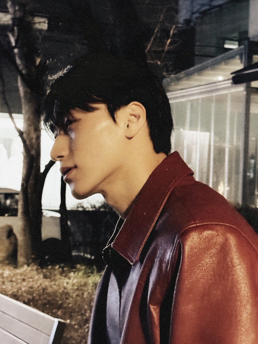 𝚒𝚗𝚔 ᯇ 𝚜𝚝𝚊𝚒𝚗𝚎𝚍. 🦢‌ࣳ 𖧧 tweet media