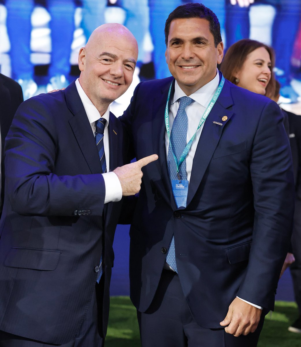 Robert Harrison P. tweet media