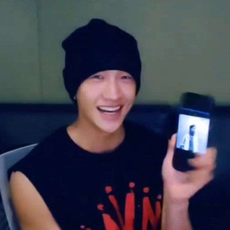 ๐ฆ๐ฃ tweet media