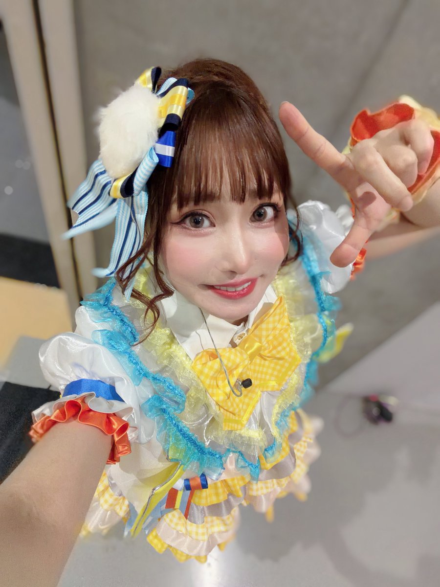 長年、何をやっても
ヒップアップだけできなくてぇ
でも、《あの曲》を踊ったらみるみるうちにヒップが上がっていったんだよねー

《Realize!》って言うんですけど…
(37歳•女性)