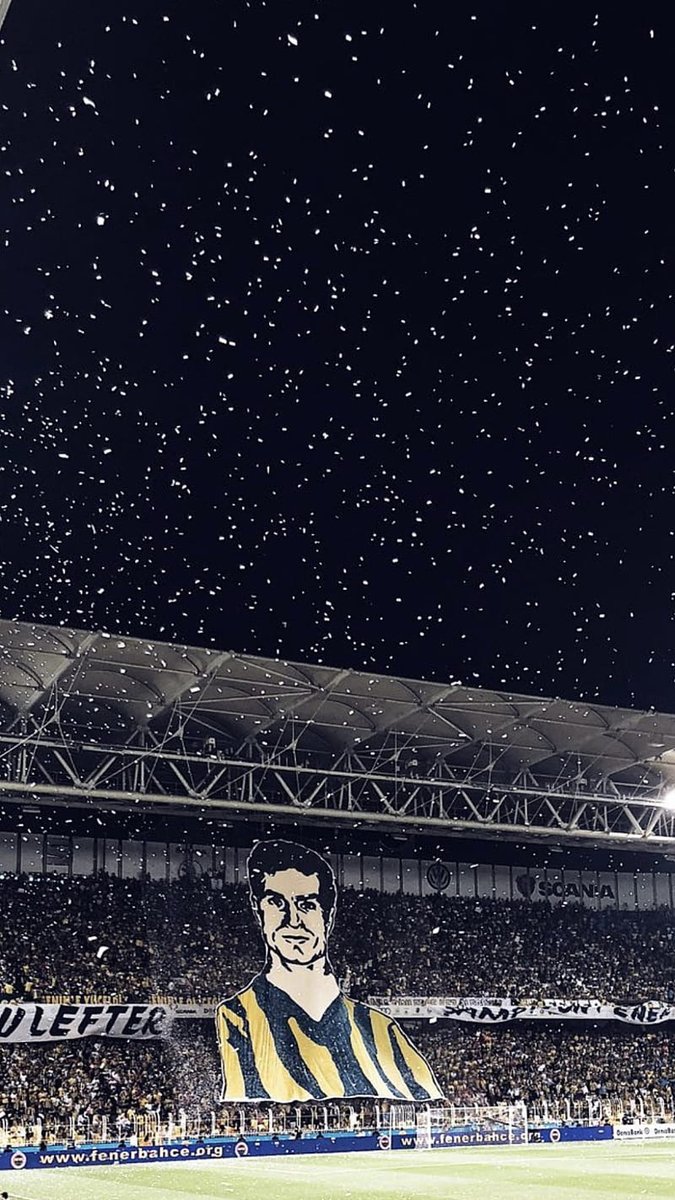 -Sen şimdi arabalı vapurun güvertesinden denize bakacaksın ya.
+Evet.
-Ciddiye alma, bizim sevdamız ondan büyük. 💛💙