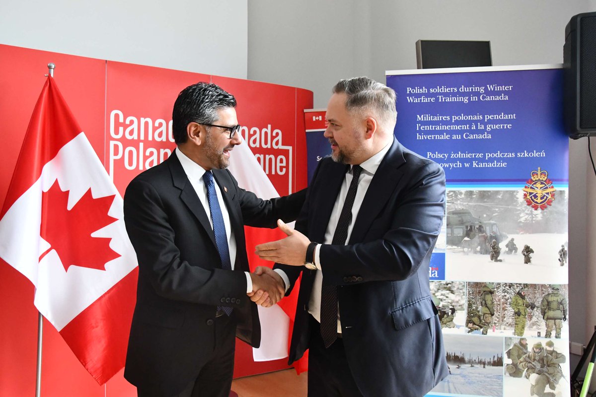 Canada Poland tweet media