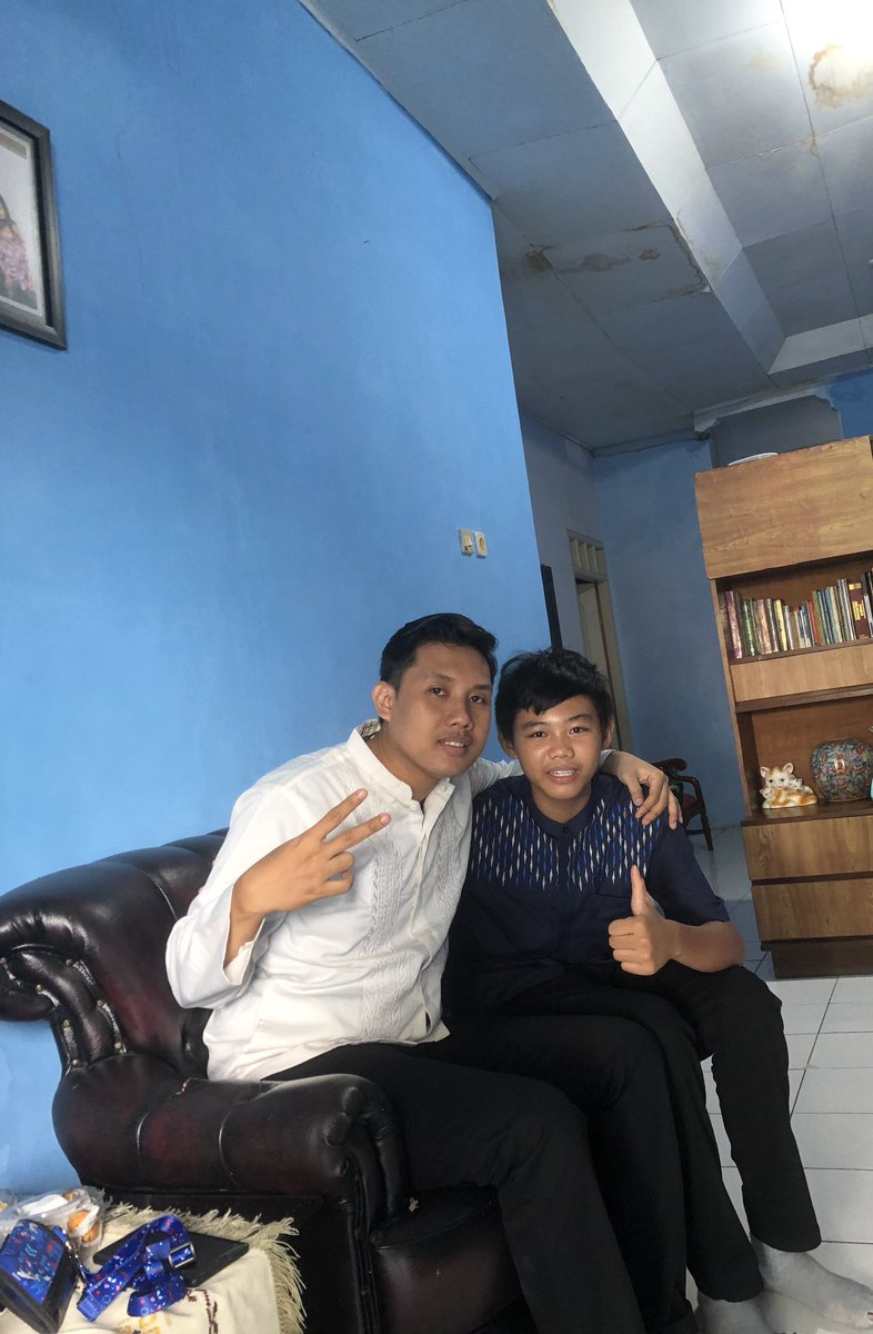 Lutfiiii_'s tweet photo. Lebaran 1447H 🙏🏼😇 https://t.co/hZpgxjmwM4
