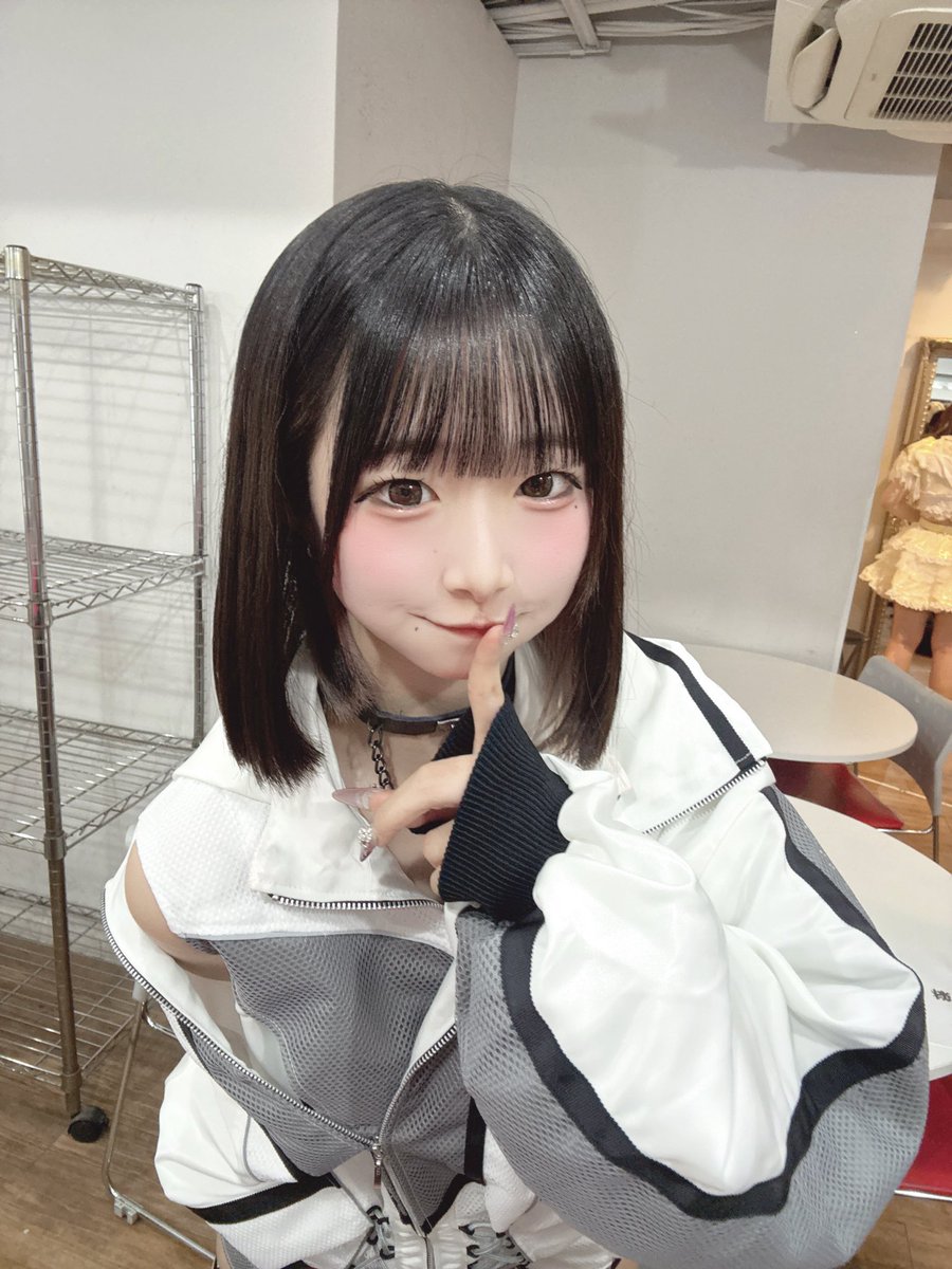 好羽(すう)【LIZZ】🍒🎂生誕祭🎂🍒4/17@新宿ビスケ tweet media