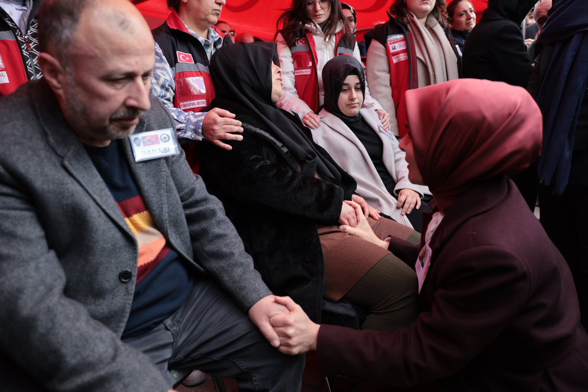 Mahinur Özdemir Göktaş tweet media