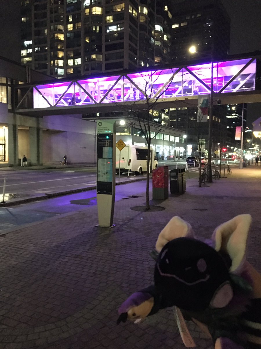 TekBot0507 tweet media