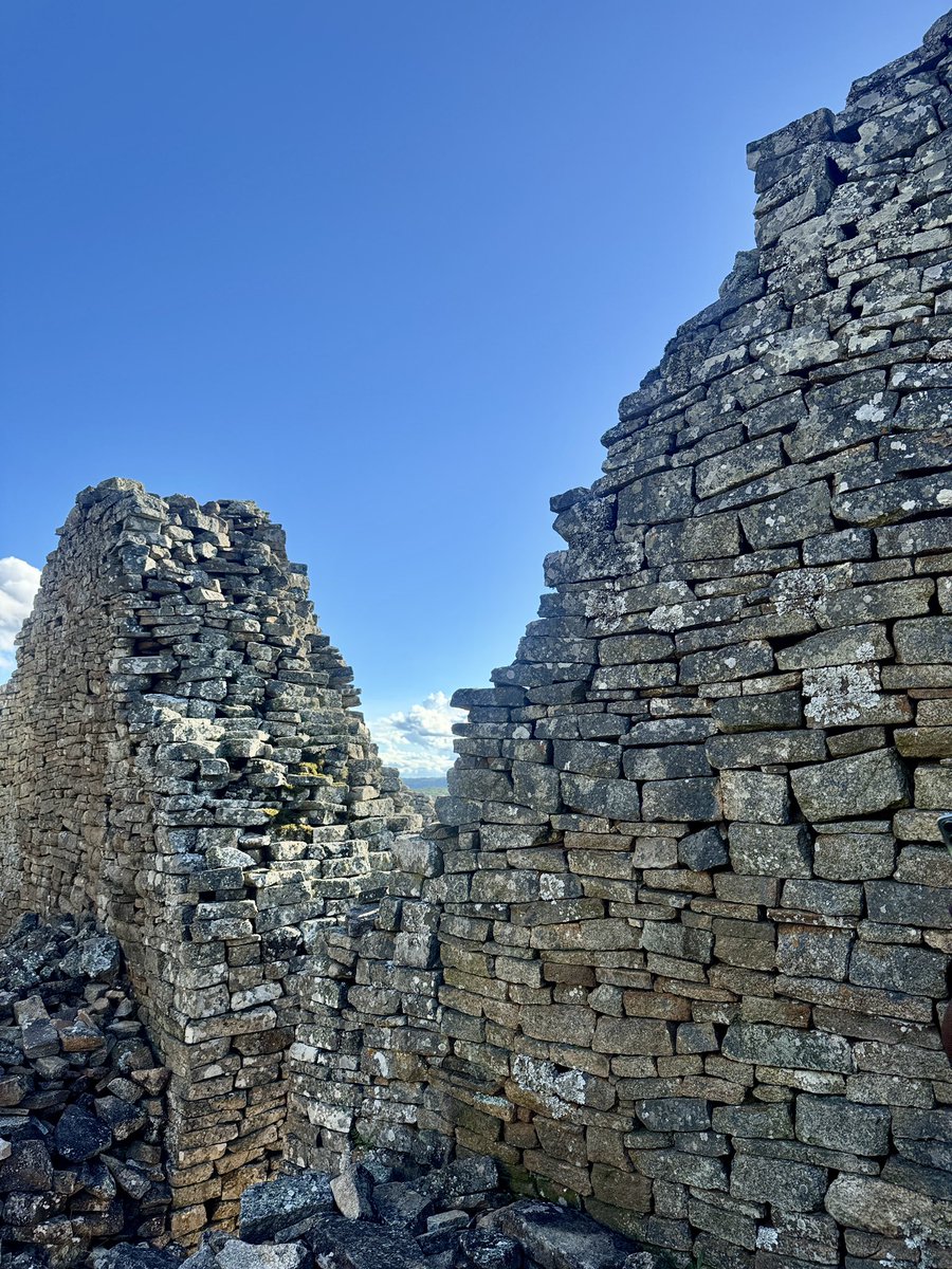 pamushana_'s tweet image. Mondays are for posting your weekend’s trips! 

Here’s ours. 

Great Zimbabwe Monuments, Masvingo. 

#TravelZimbabwe