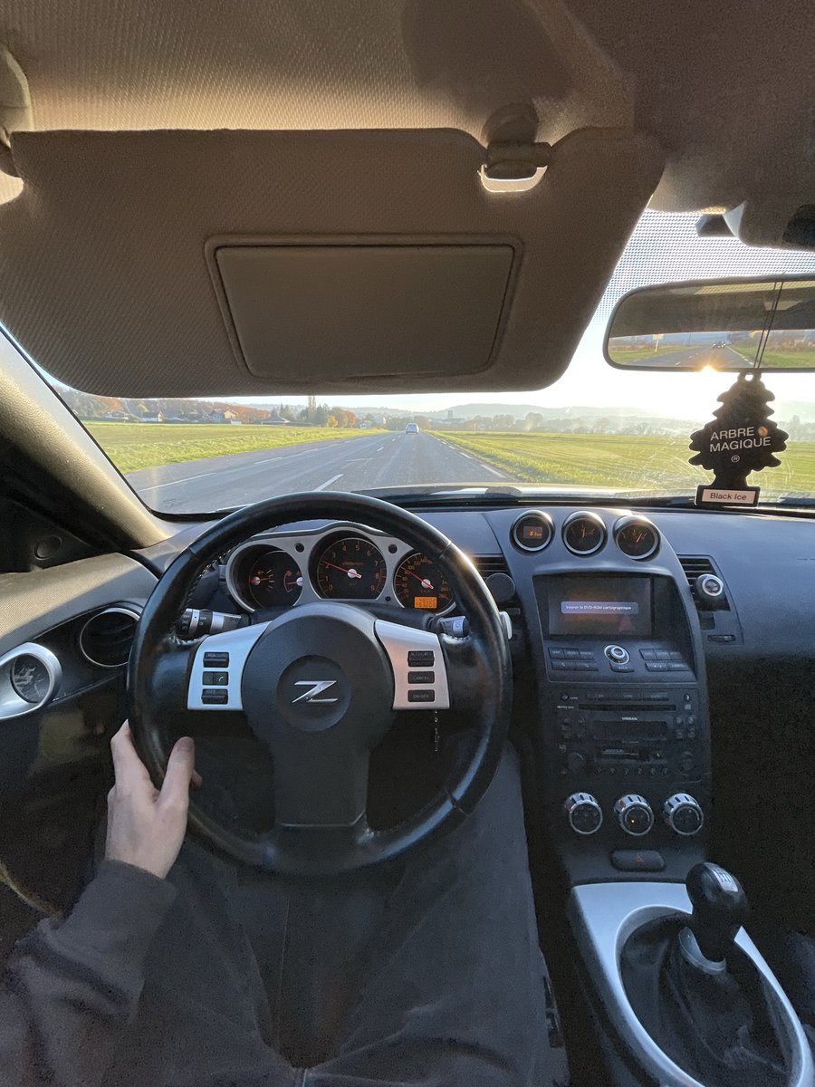 ILMGF 🎸🦇 tweet media