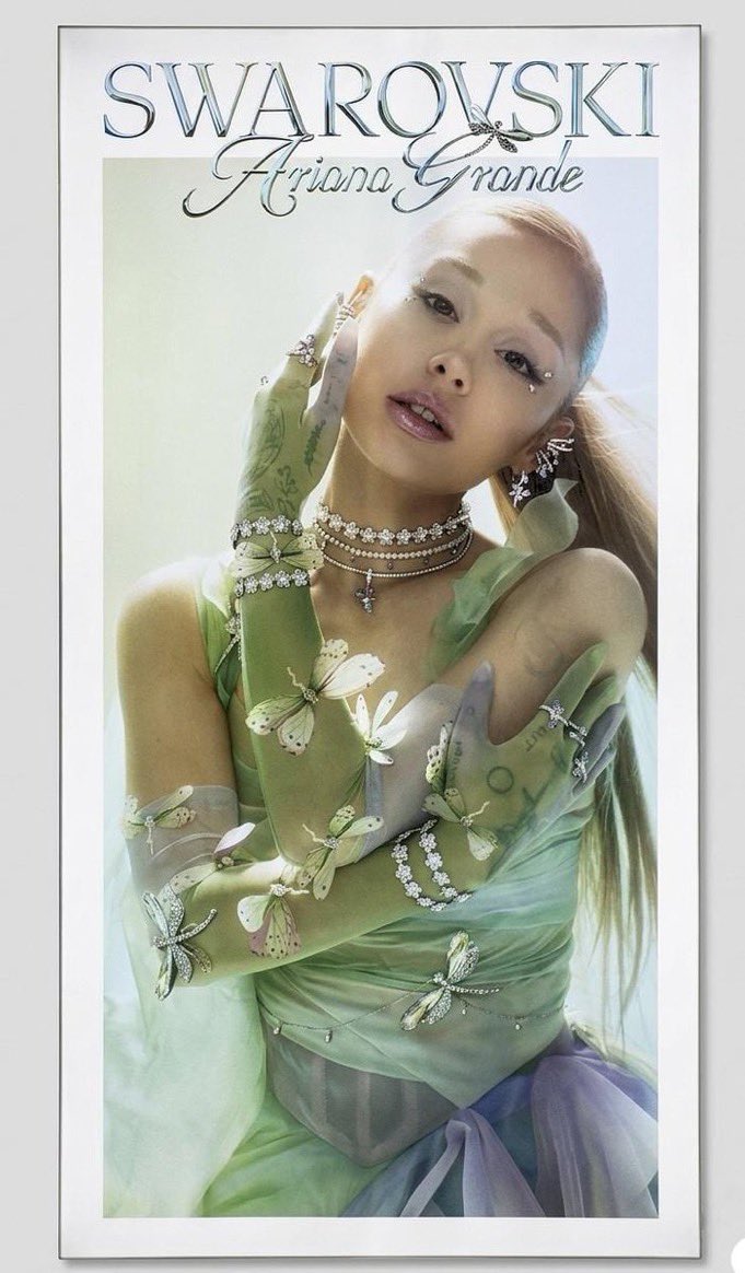 Nosy Neighbor 🫧🍉 tweet media