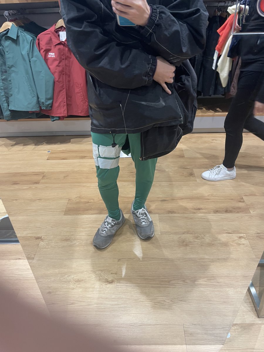 あずま tweet media