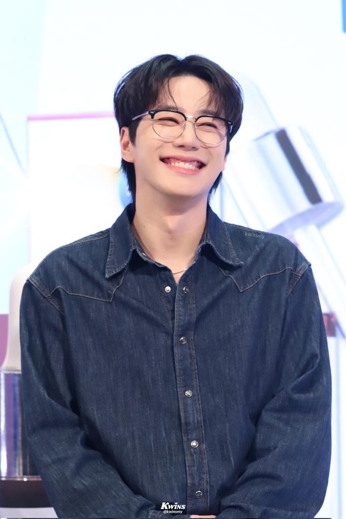 𝑑𝑜𝘩𝑜𝑜𝑛 tweet media